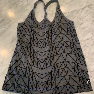 Old Navy Workout Twist Back Tank M